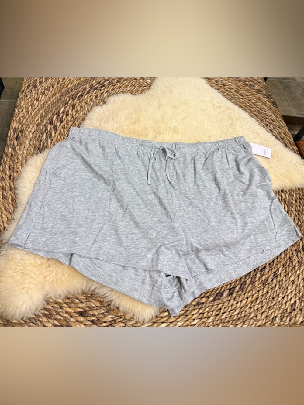 Auden Heather Gray Lounge Shorts with Drawstring - Picture 2 of 2